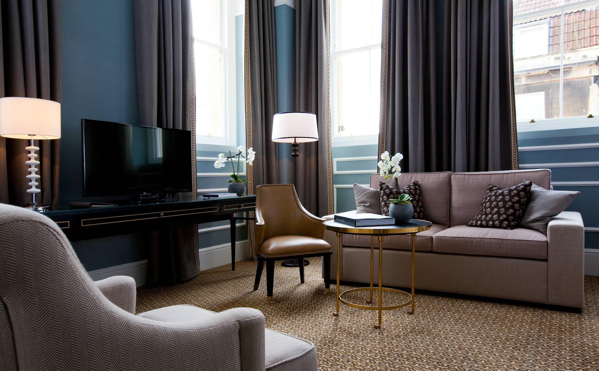 The Gainsborough Bath Spa - Small Luxury Hotels Of The World Экстерьер фото A suite at the hotel